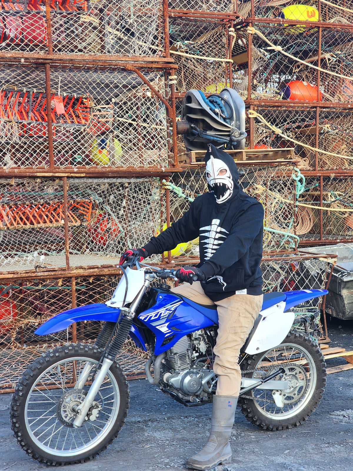 Black Ice Fishbonez Full Zip Hoodie.